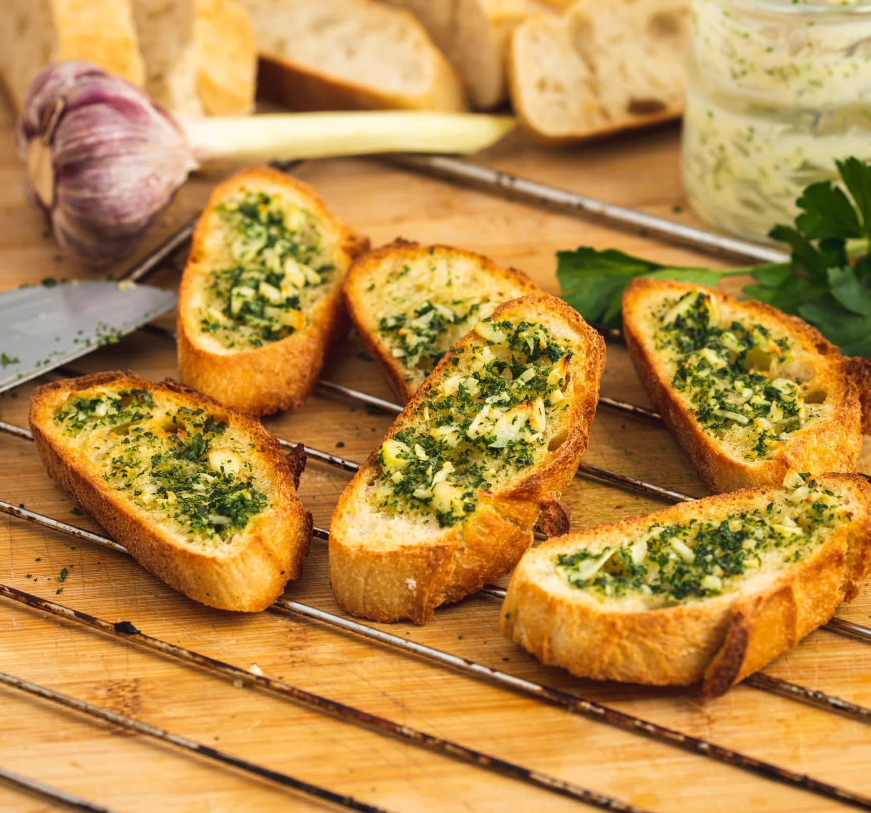 Pain à l'ail au fromage (7 pcs)